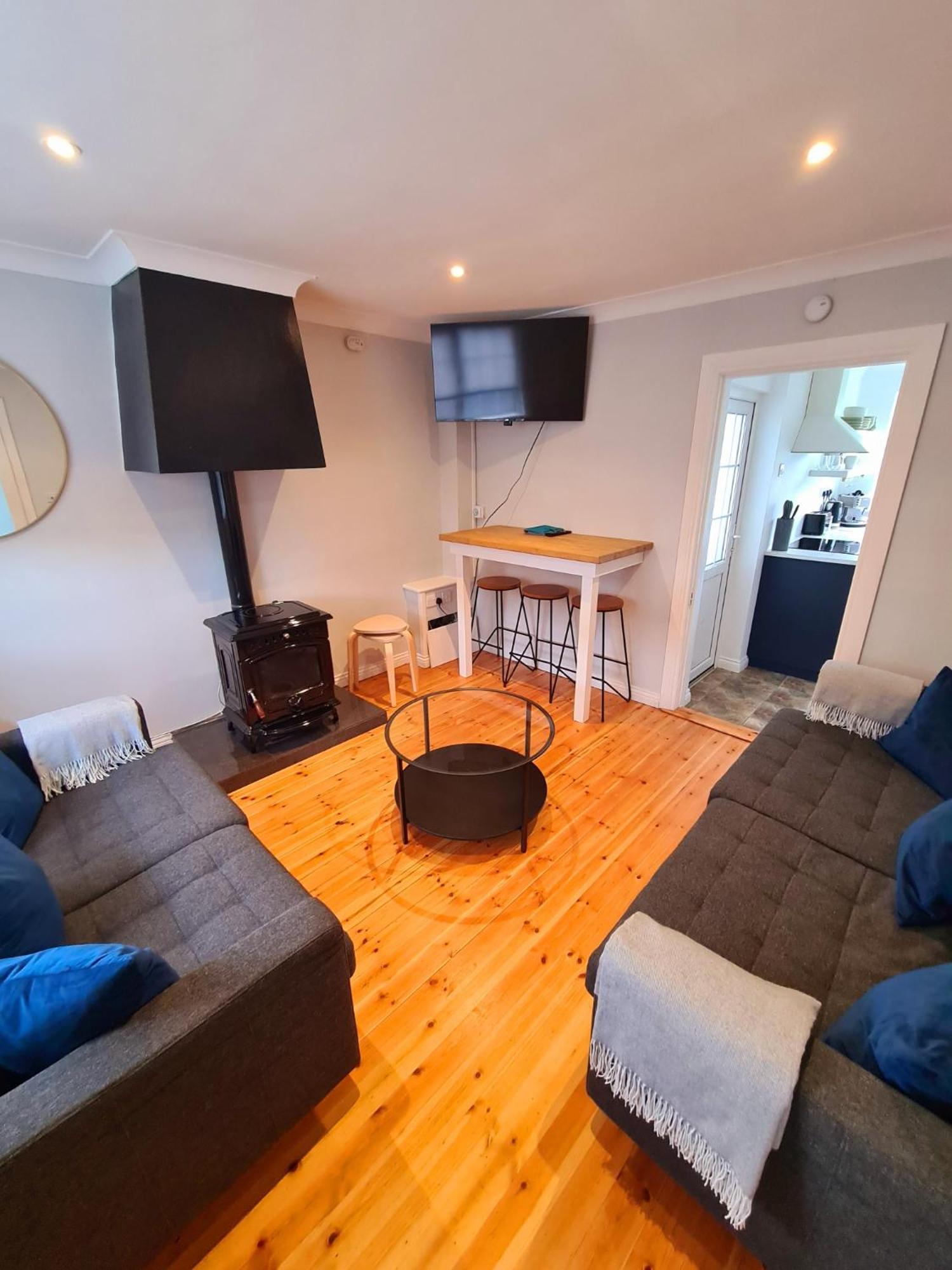 Stylish 3 Bedroom Galway House 外观 照片