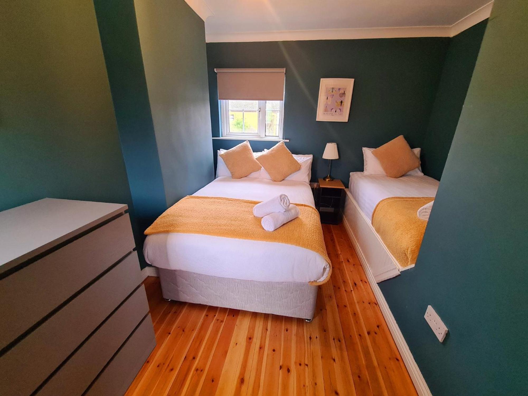 Stylish 3 Bedroom Galway House 外观 照片