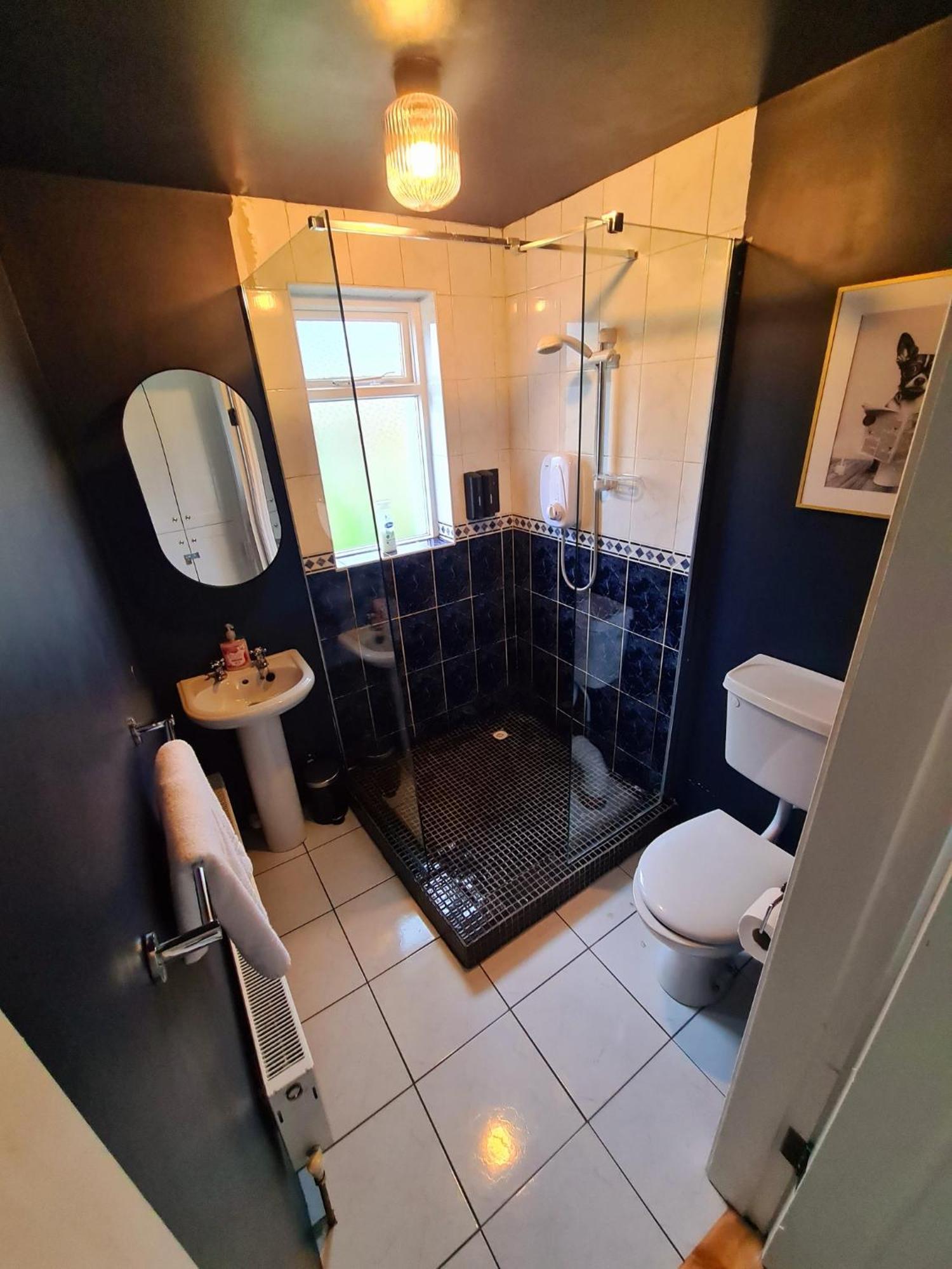 Stylish 3 Bedroom Galway House 外观 照片