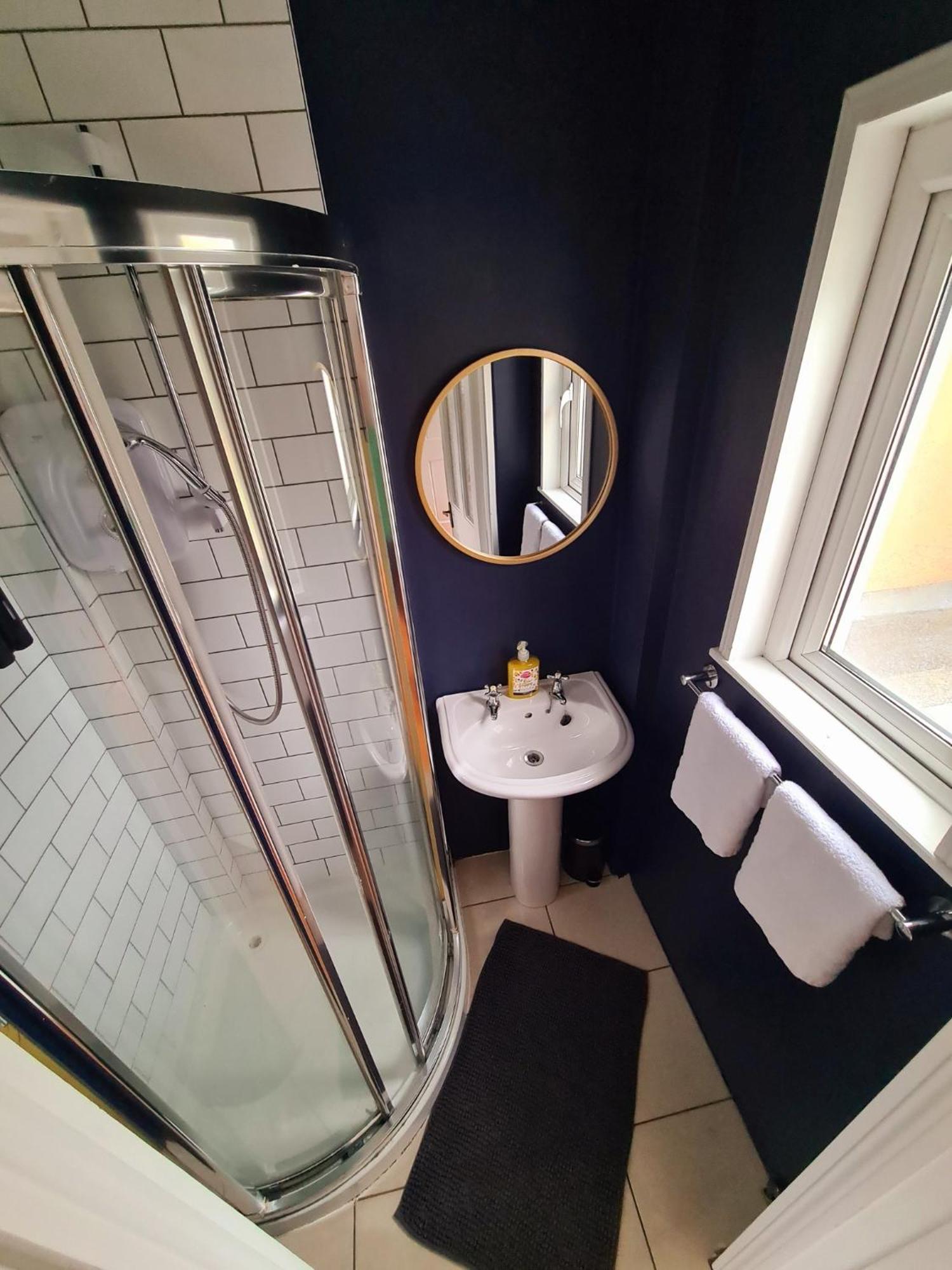 Stylish 3 Bedroom Galway House 外观 照片