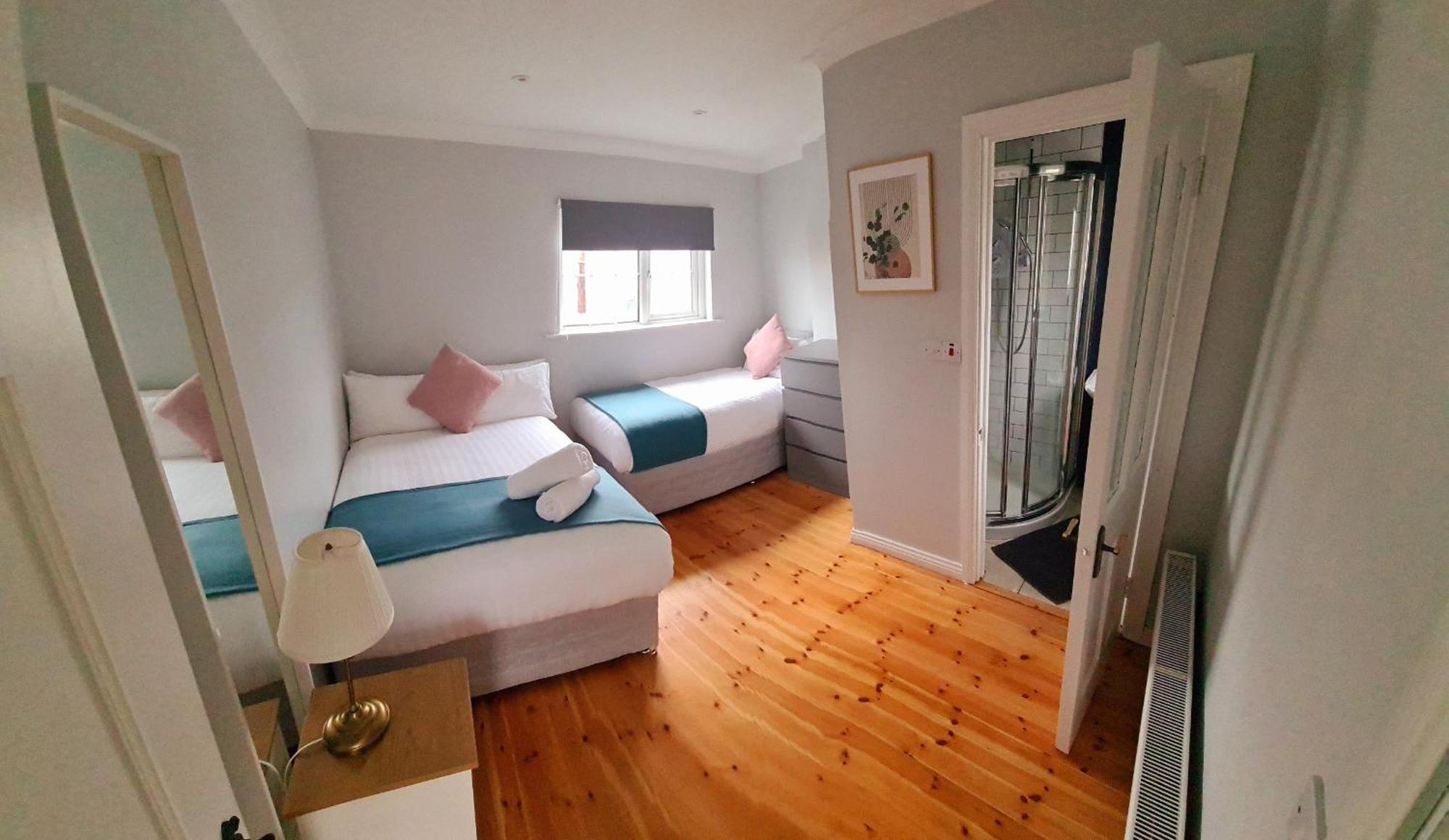 Stylish 3 Bedroom Galway House 外观 照片